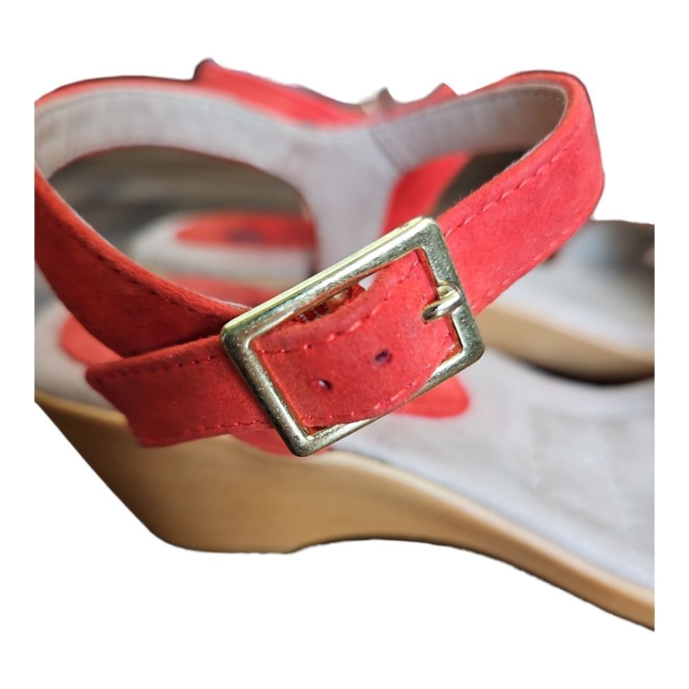 White Mountain Orange Suede Strappy Wedge Sandals Size 6 - Picture 4 of 7